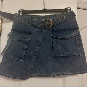 Chic Blue Denim Skirt with Belt